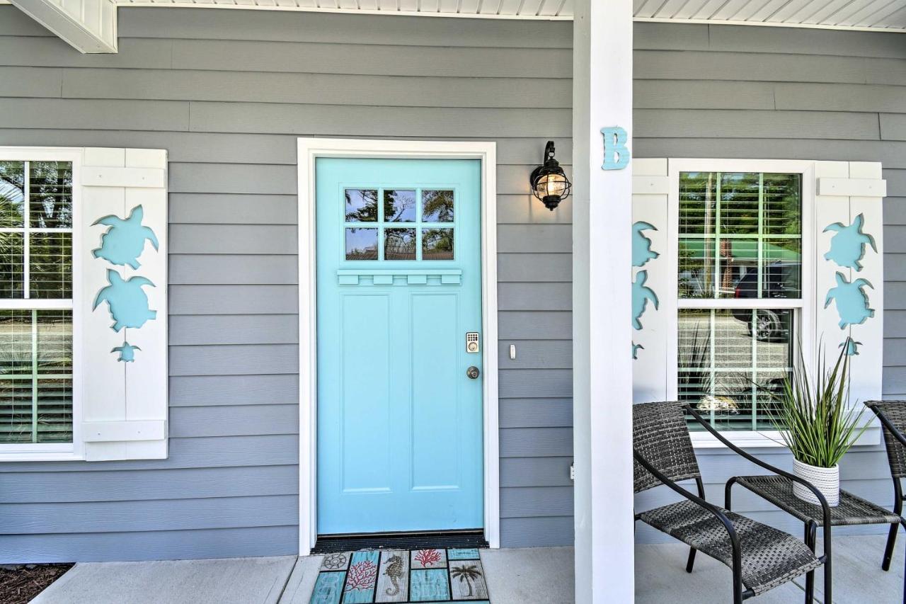 Ocean Isle Beach Home With Shared Lanai And Grill Exterior photo